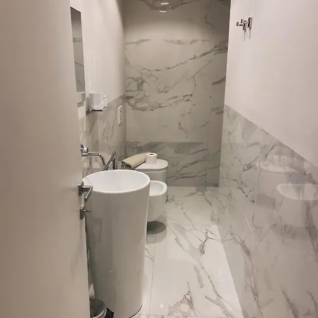 Bellagioia. Luxury *****
